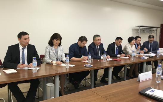 Délégation du Haut conseil judiciaire du Kazakhstan Délégation du Haut conseil judiciaire du Kazakhstan